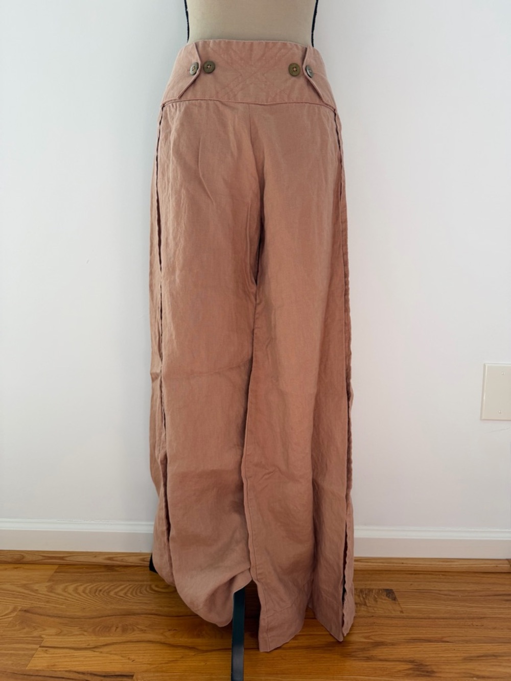 Chintamani Alchemi Button Linen Pants